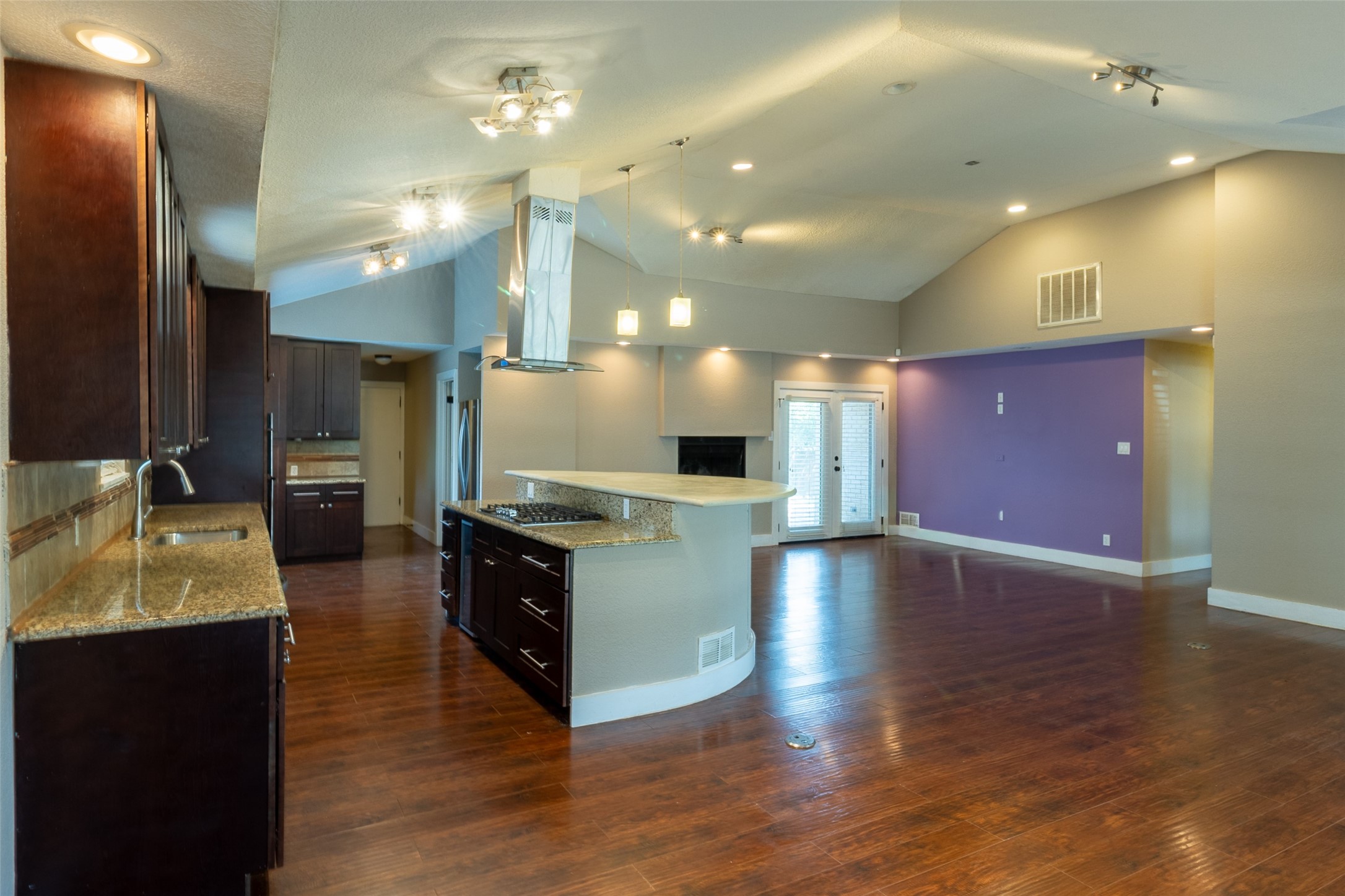 5715 Hillcroft Street Dallas TX 75227