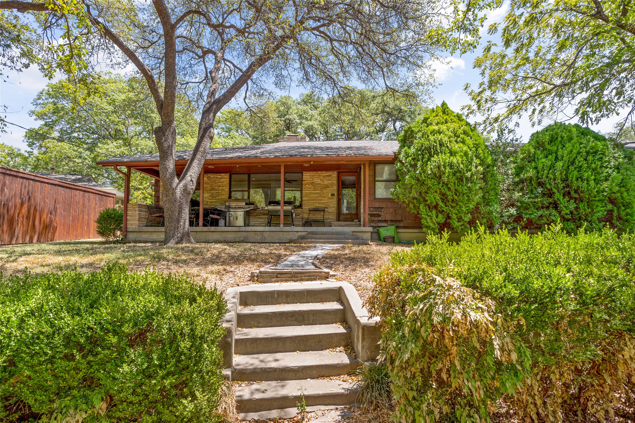 4224 Westmont Court Fort Worth TX 76109