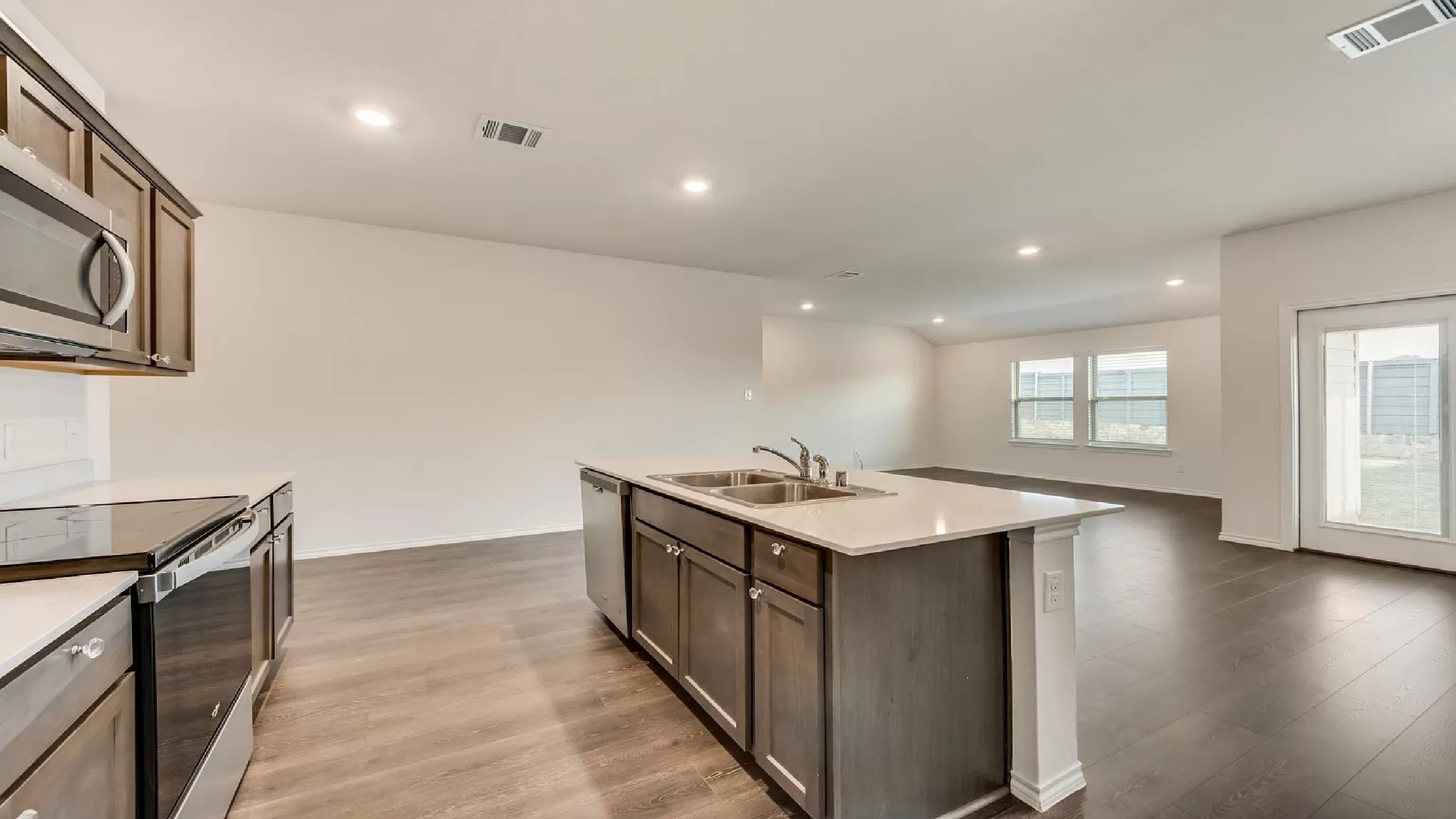 972 Glover Drive Aubrey TX 76227
