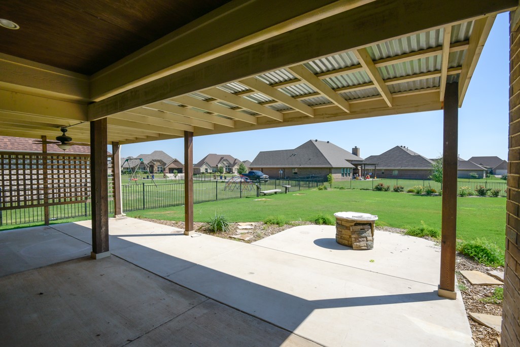 421 River Bank Lane Granbury TX 76049