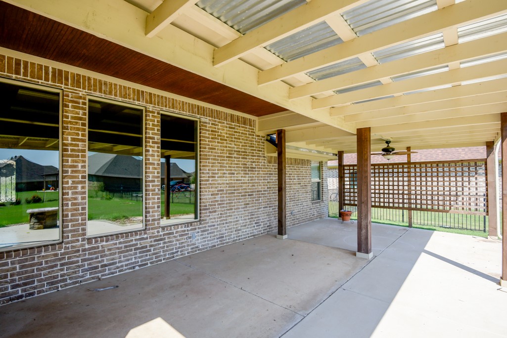 421 River Bank Lane Granbury TX 76049