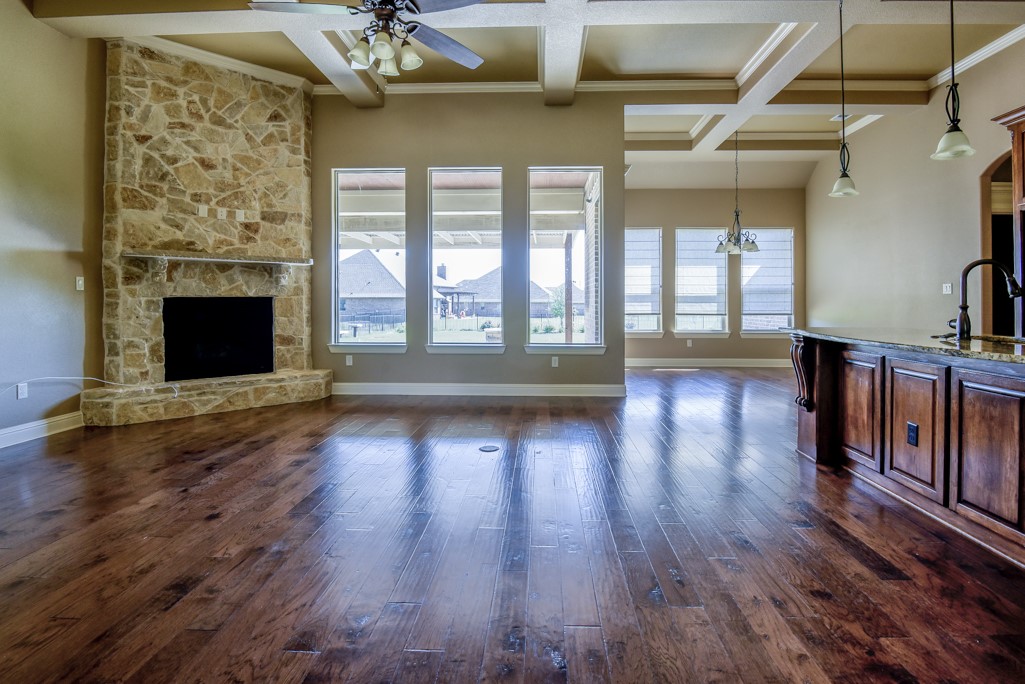 421 River Bank Lane Granbury TX 76049