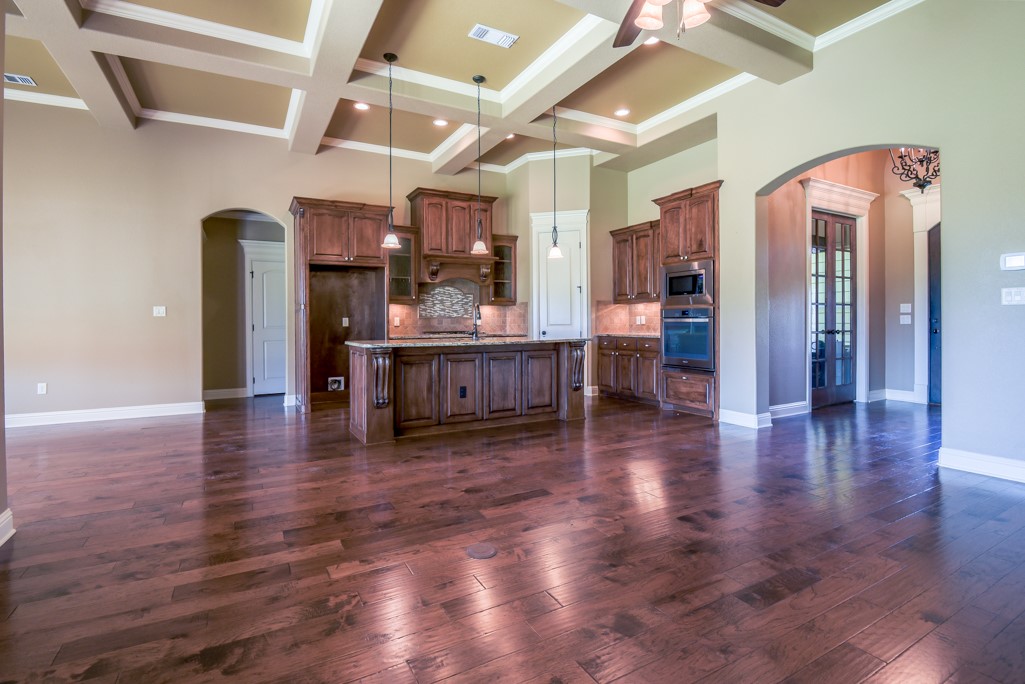421 River Bank Lane Granbury TX 76049