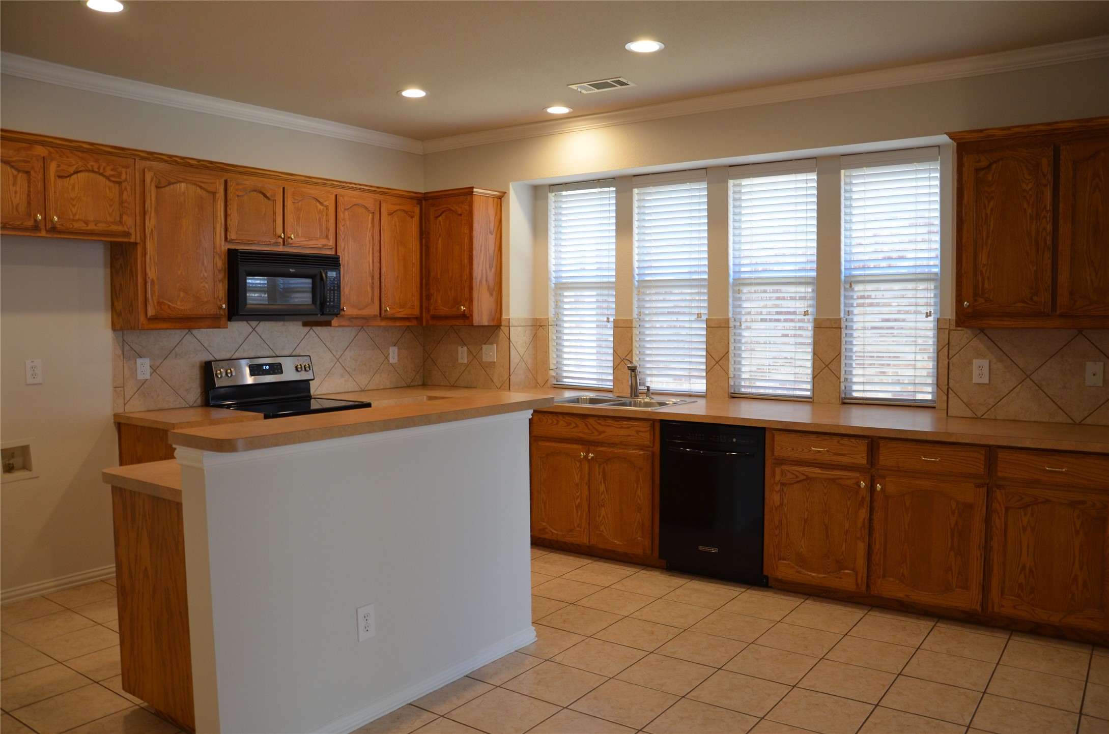 2809 Muskrat Drive Fort Worth TX 76244