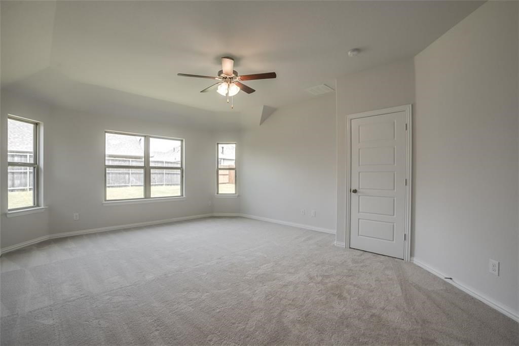 1829 Meadow Trail Lane Aubrey TX 76227