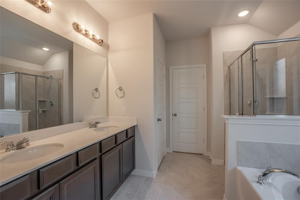 1829 Meadow Trail Lane Aubrey TX 76227