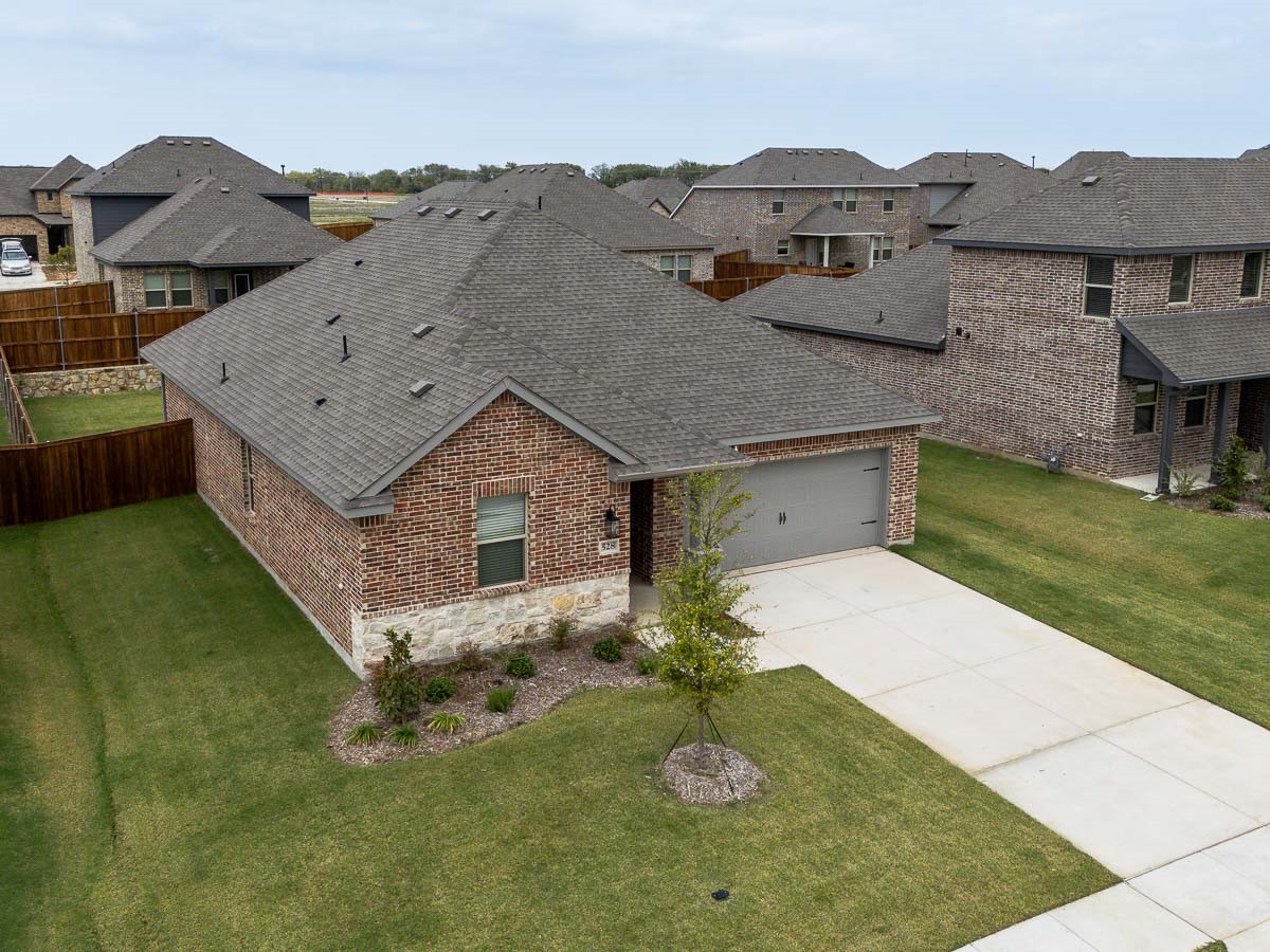 528 Brook View Drive Van Alstyne TX 75495