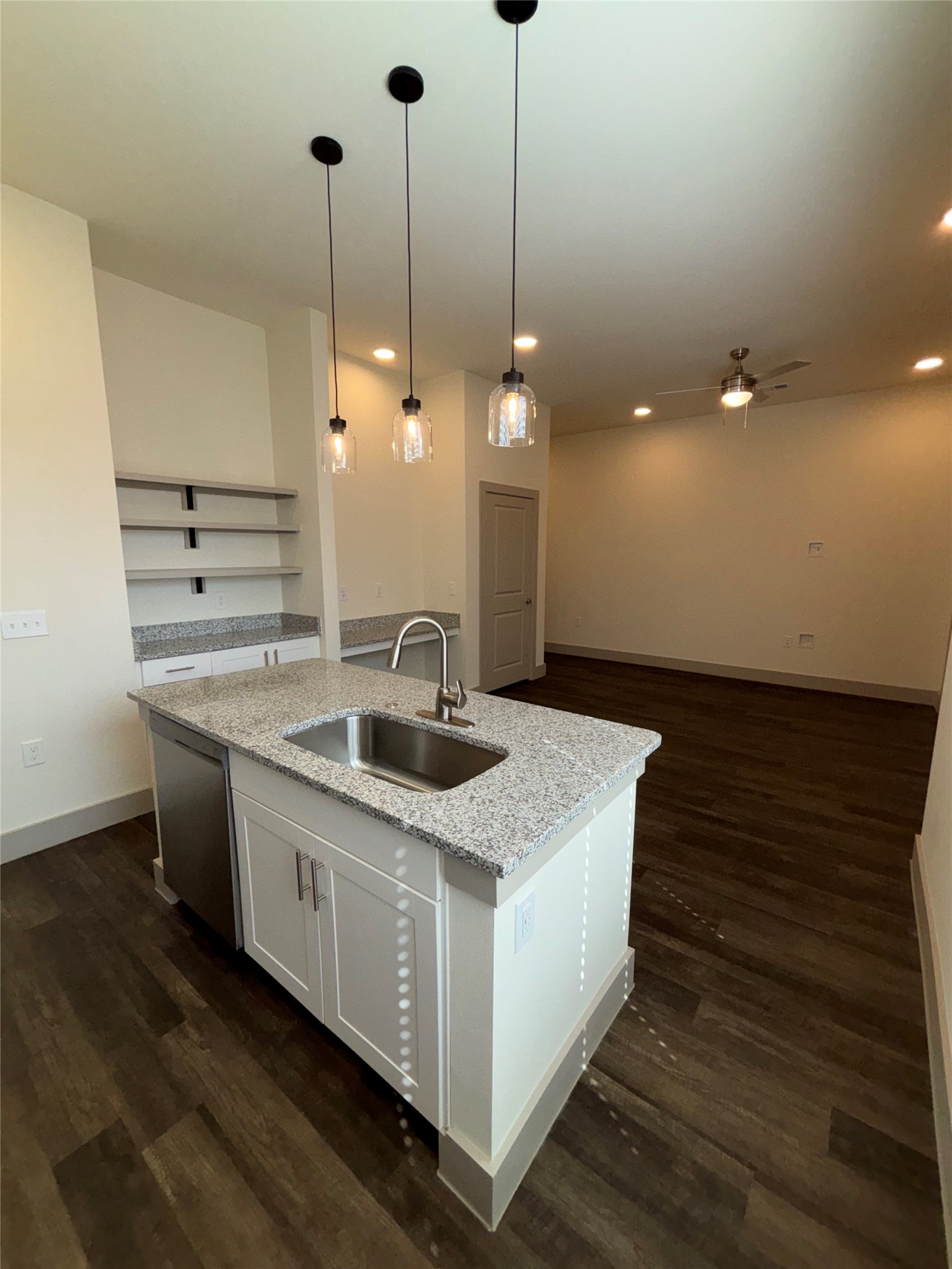 2036 Oak Grove Aubrey TX 76227