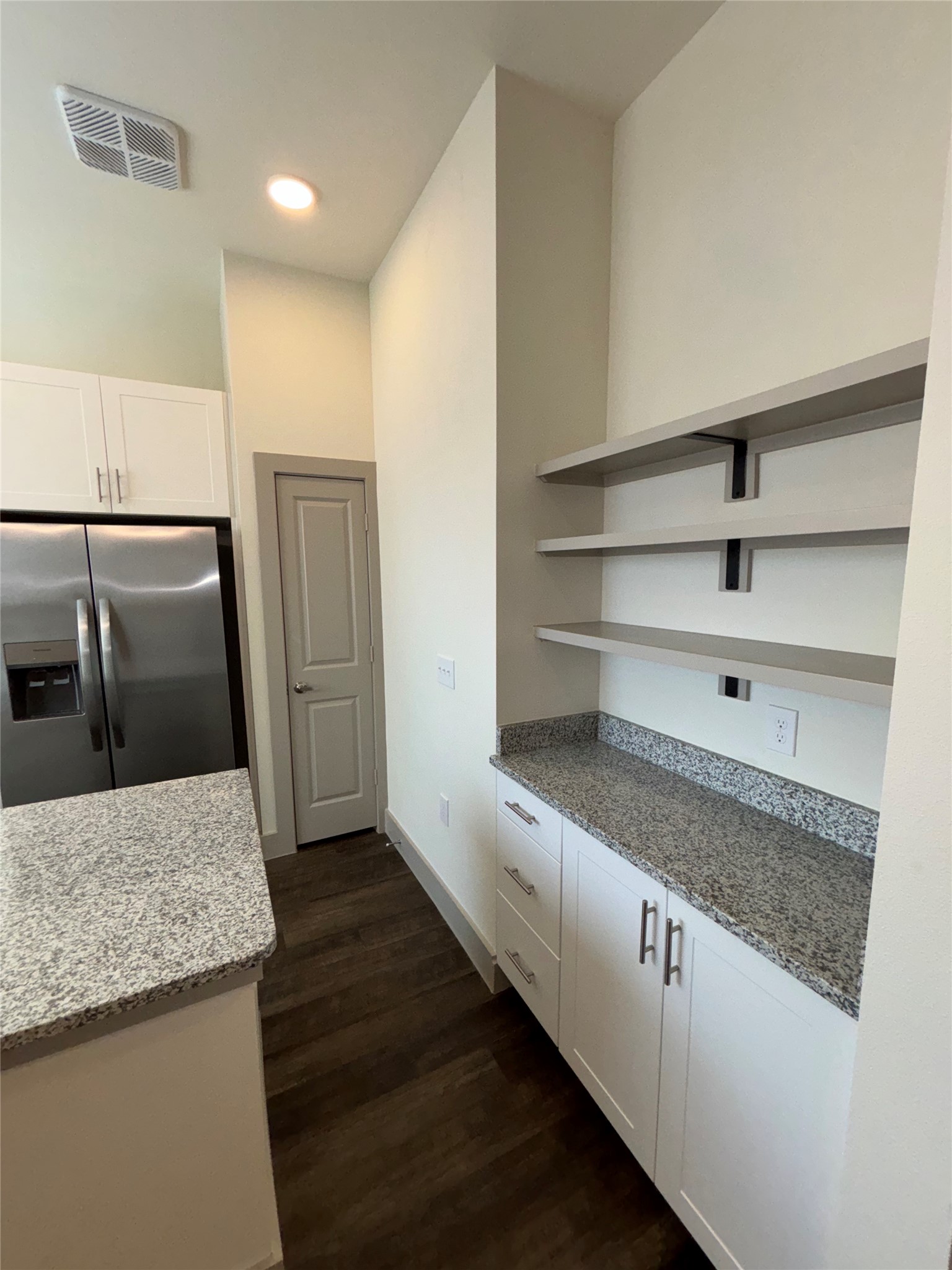 2036 Oak Grove Aubrey TX 76227