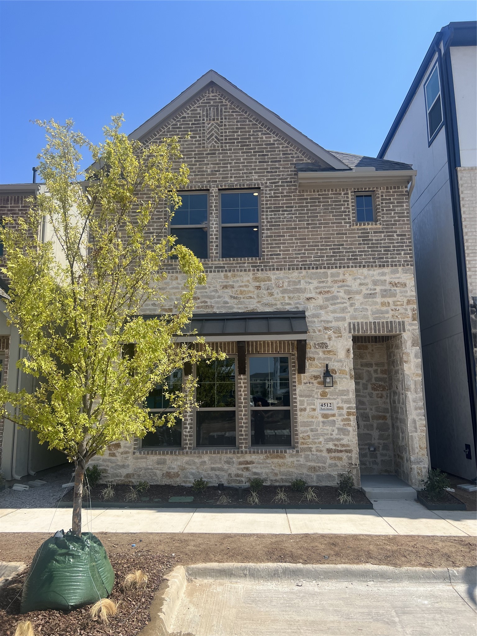 4512 Ward Street North Richland Hills TX 76180