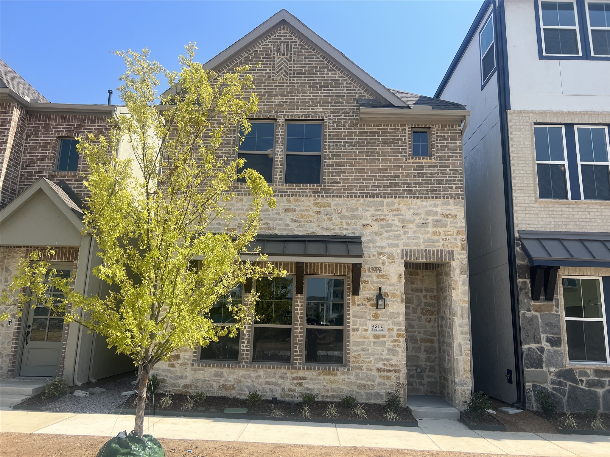 4512 Ward Street North Richland Hills TX 76180