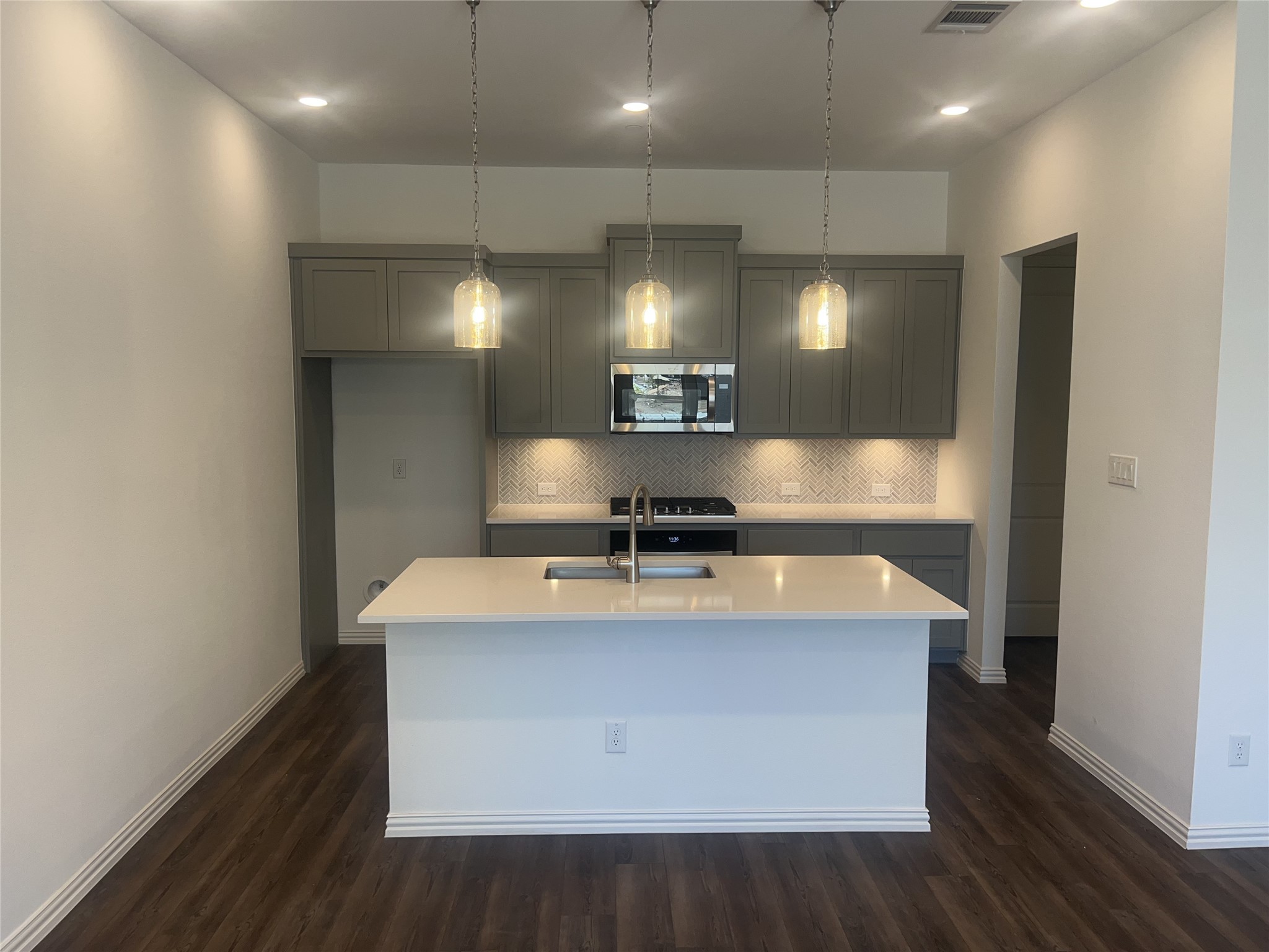 4512 Ward Street North Richland Hills TX 76180