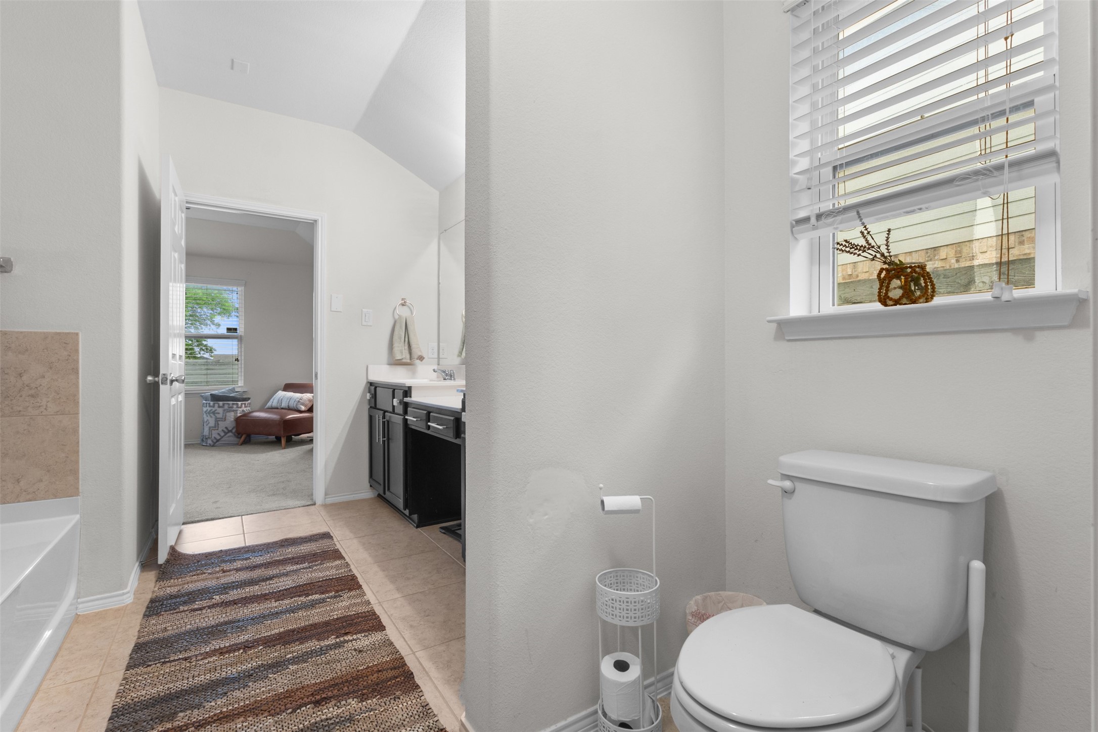 1913 Kaiser Cove Argyle TX 76226