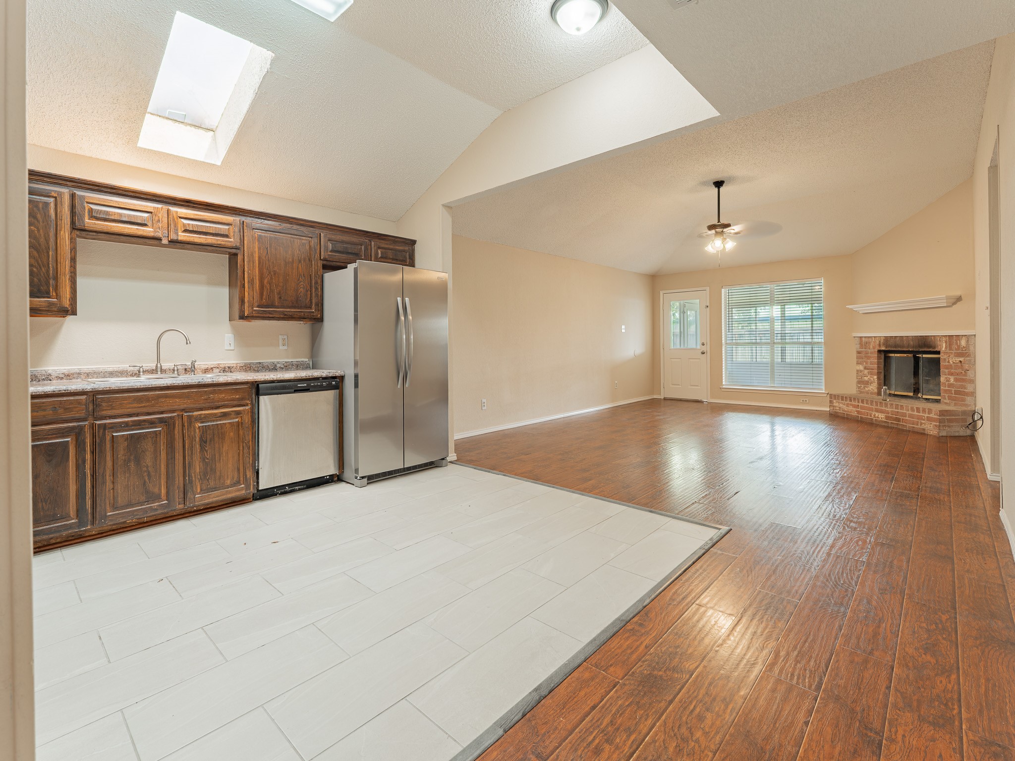 5807 Rock Meadow Trail Arlington TX 76017