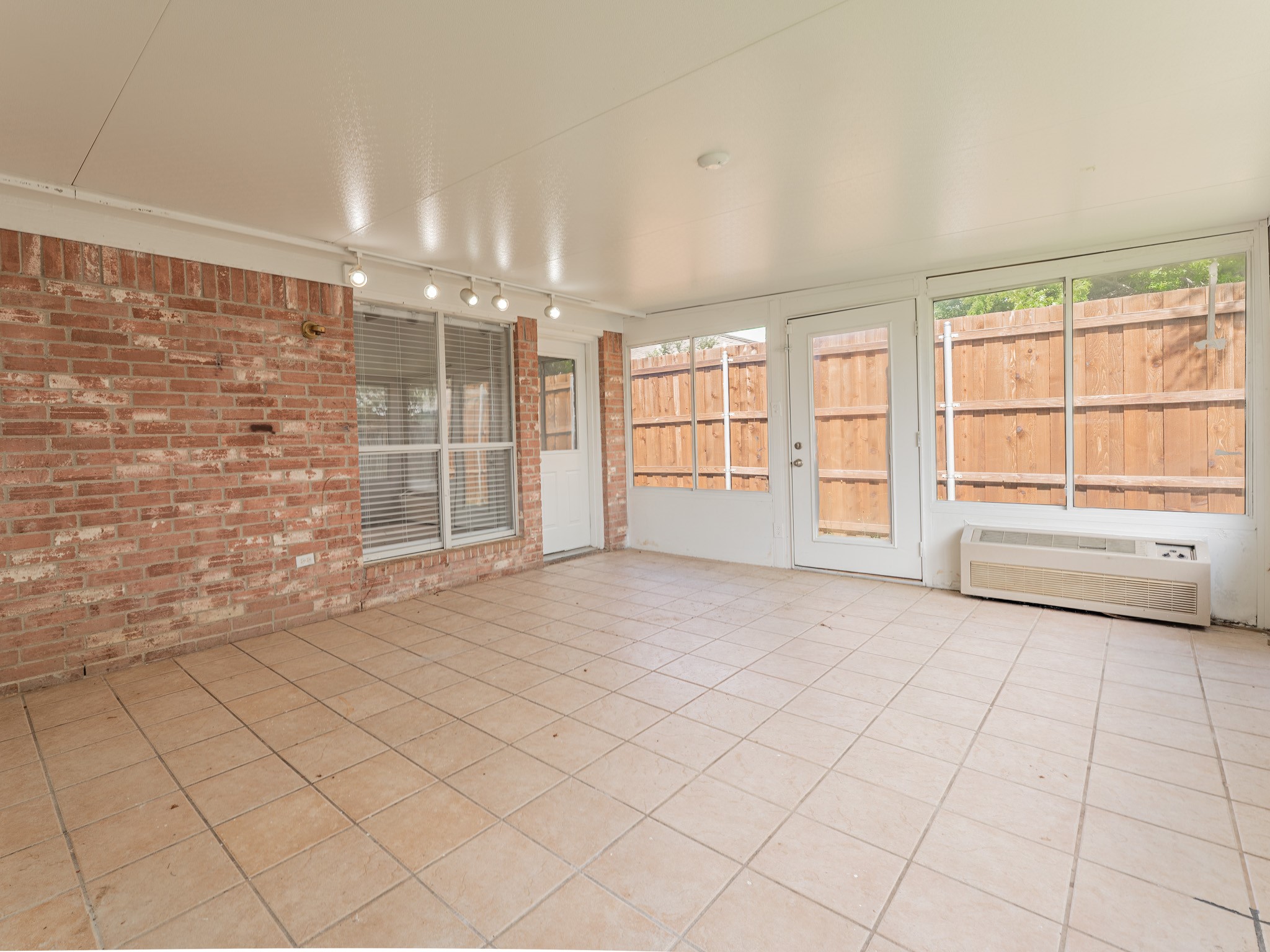 5807 Rock Meadow Trail Arlington TX 76017