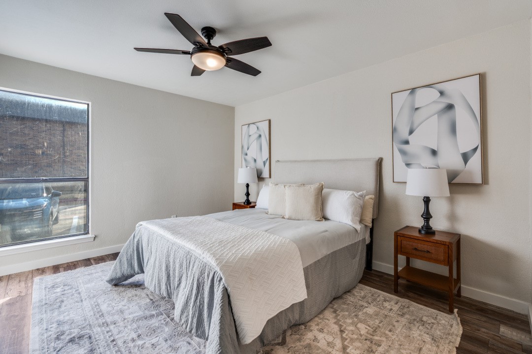 2100 Rainbow Drive Arlington TX 76011