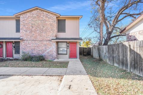 3301 Aurora Street Haltom City TX 76117