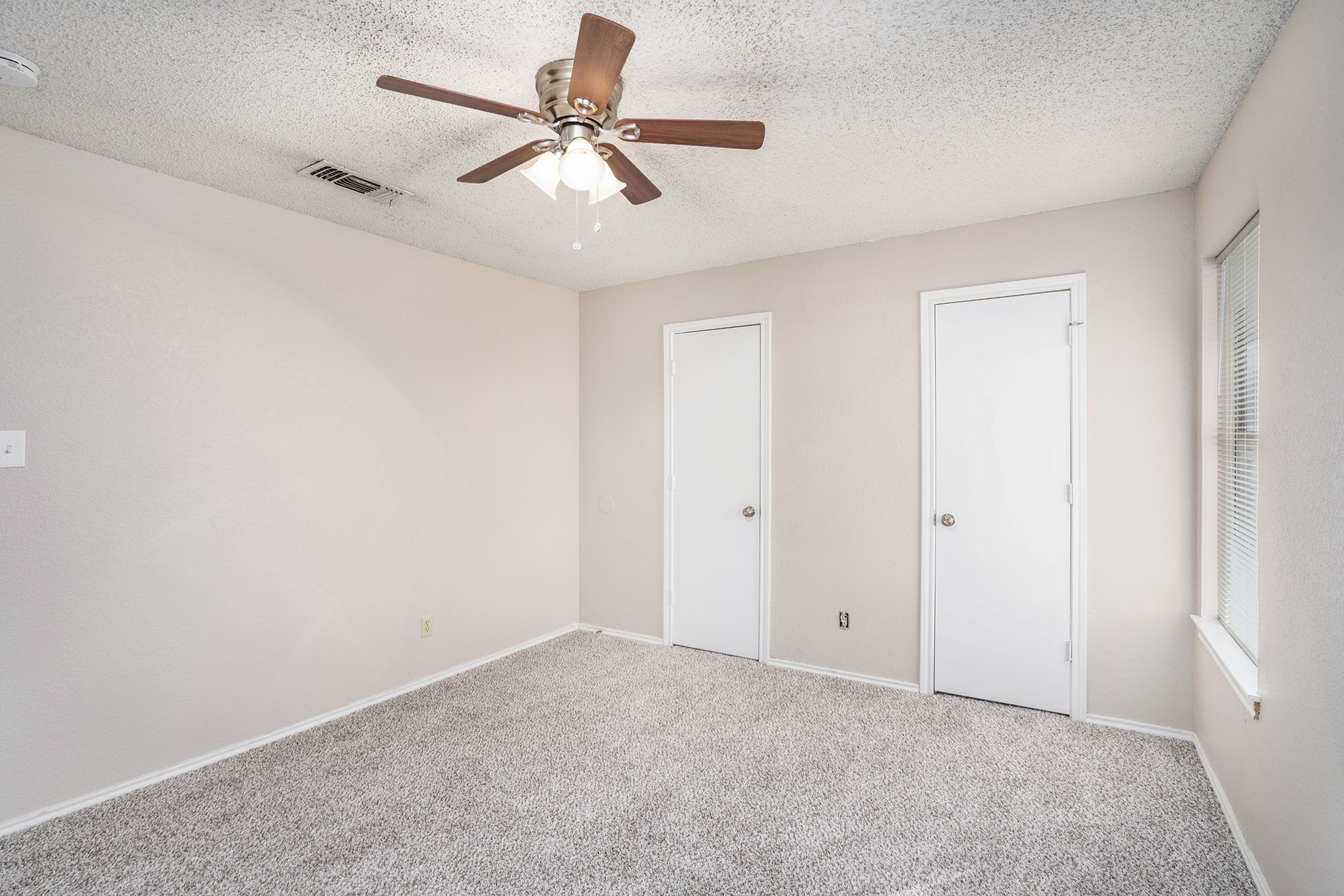 3301 Aurora Street Haltom City TX 76117
