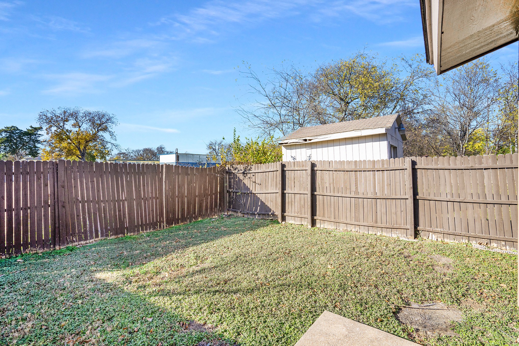 3301 Aurora Street Haltom City TX 76117