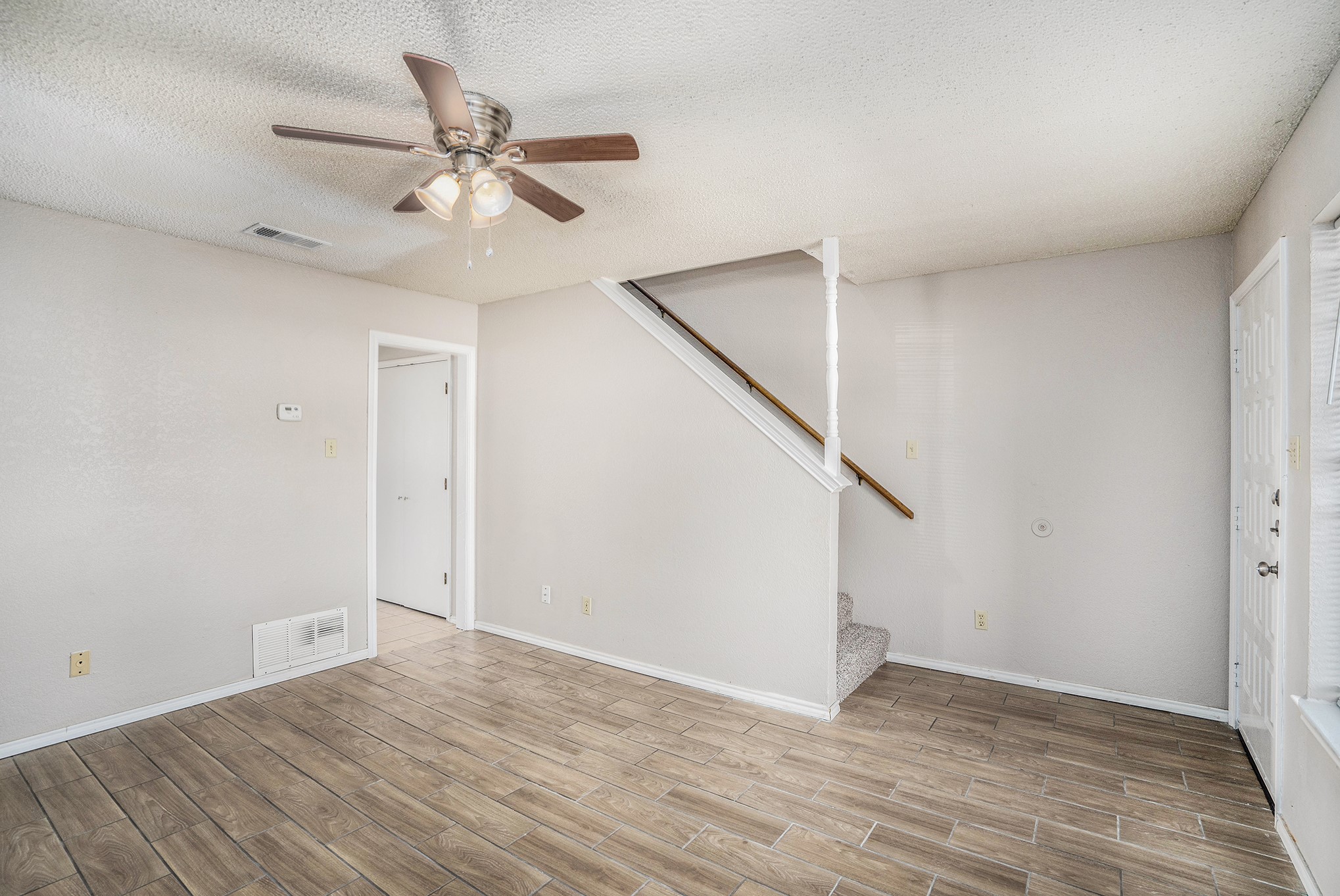 3301 Aurora Street Haltom City TX 76117