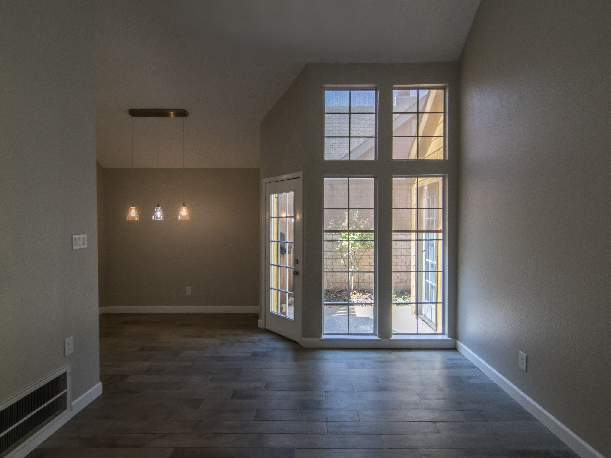 3142 Royal Gable Drive Dallas TX 75229
