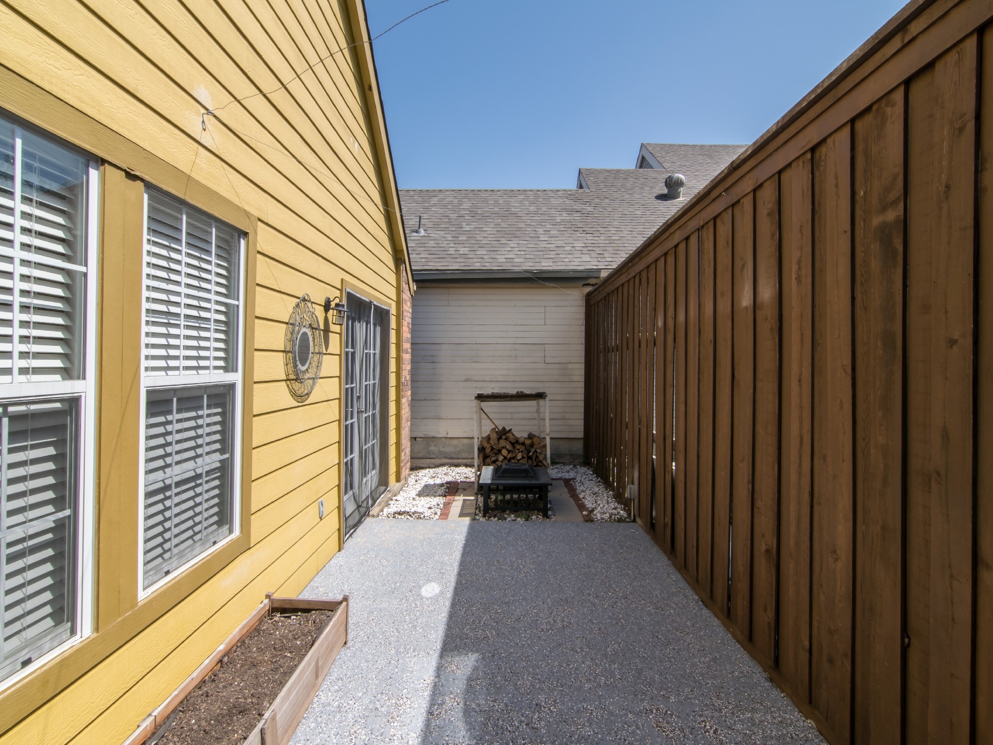 3142 Royal Gable Drive Dallas TX 75229