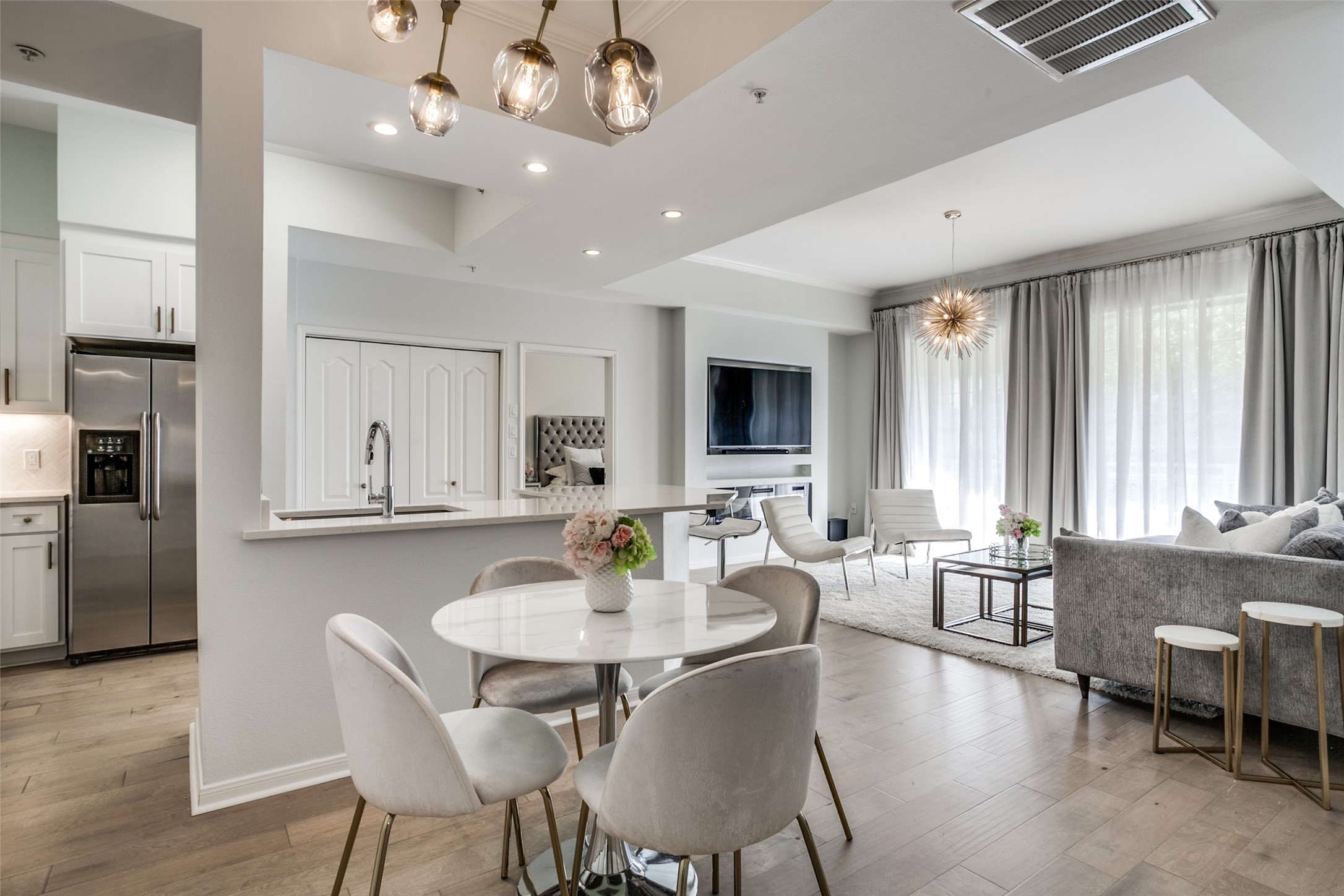 3225 Turtle Creek Boulevard Dallas TX 75219