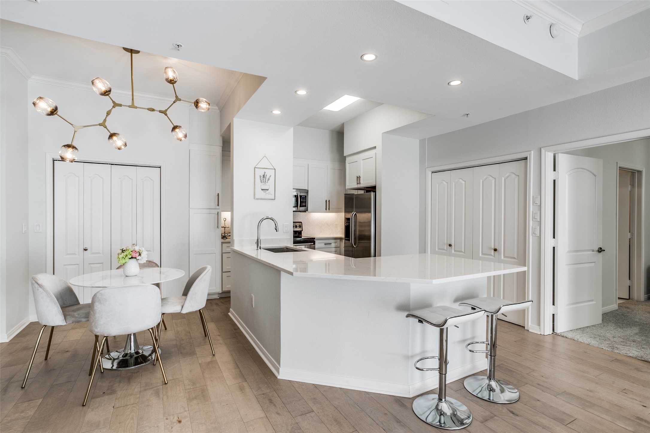 3225 Turtle Creek Boulevard Dallas TX 75219
