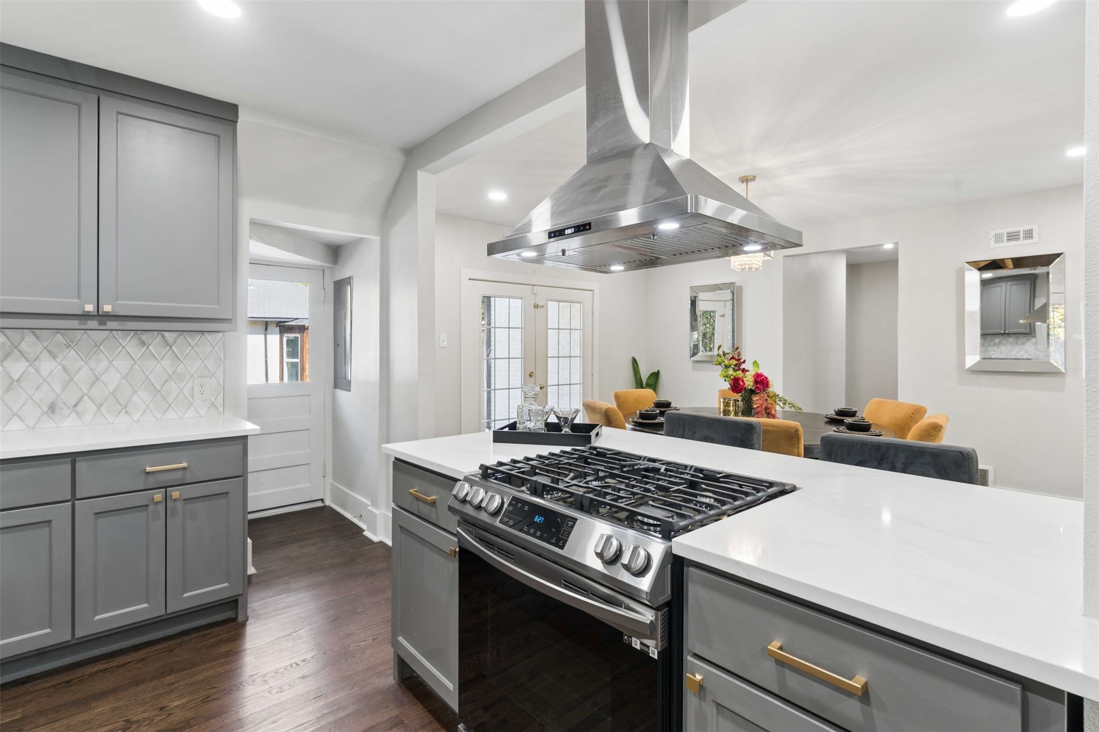 4516 Fairway Avenue Highland Park TX 75219
