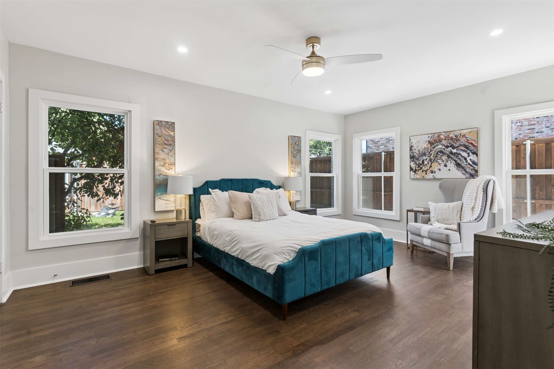 4516 Fairway Avenue Highland Park TX 75219
