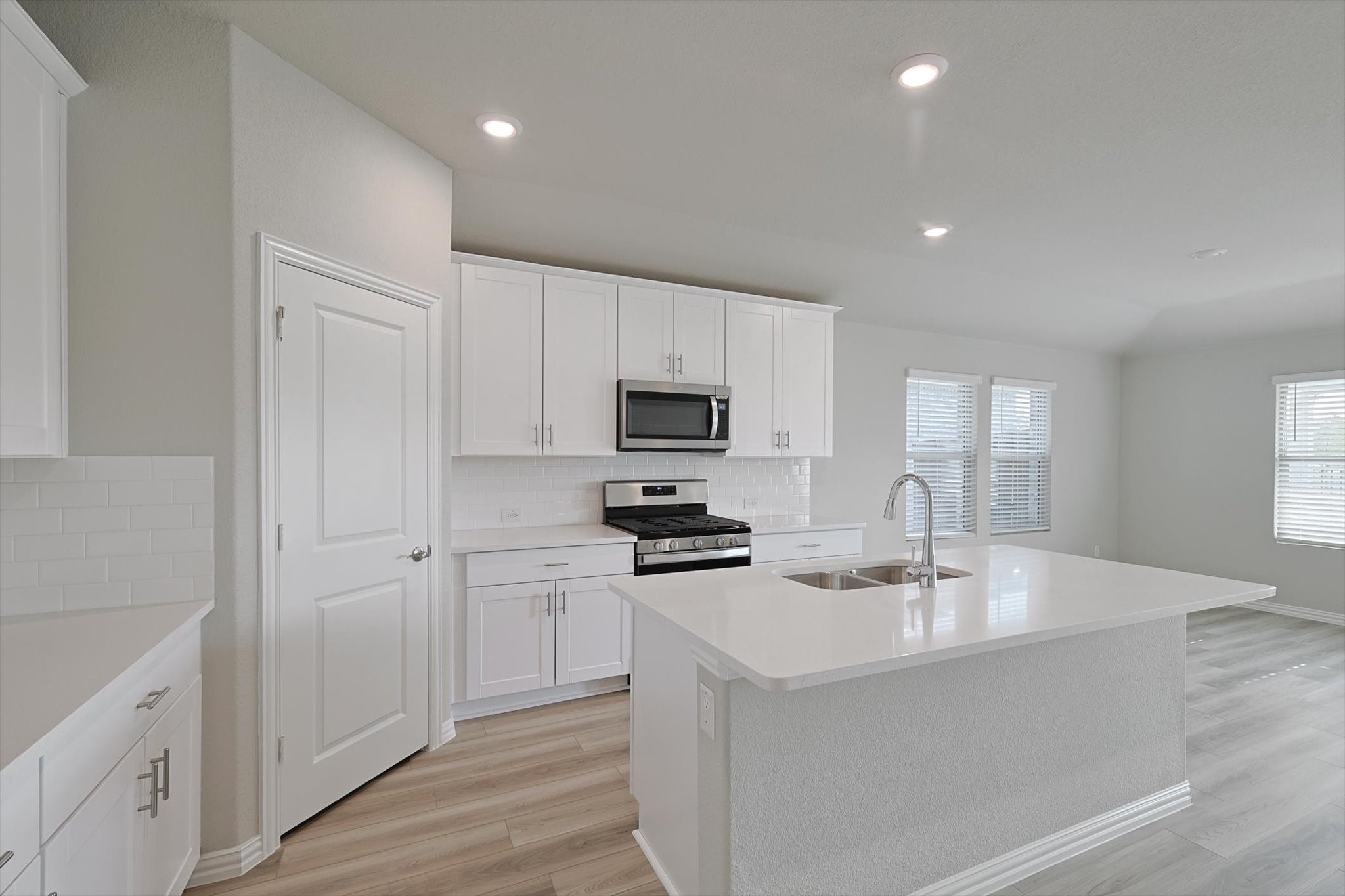 3305 Chasemoor Drive Denton TX 76207