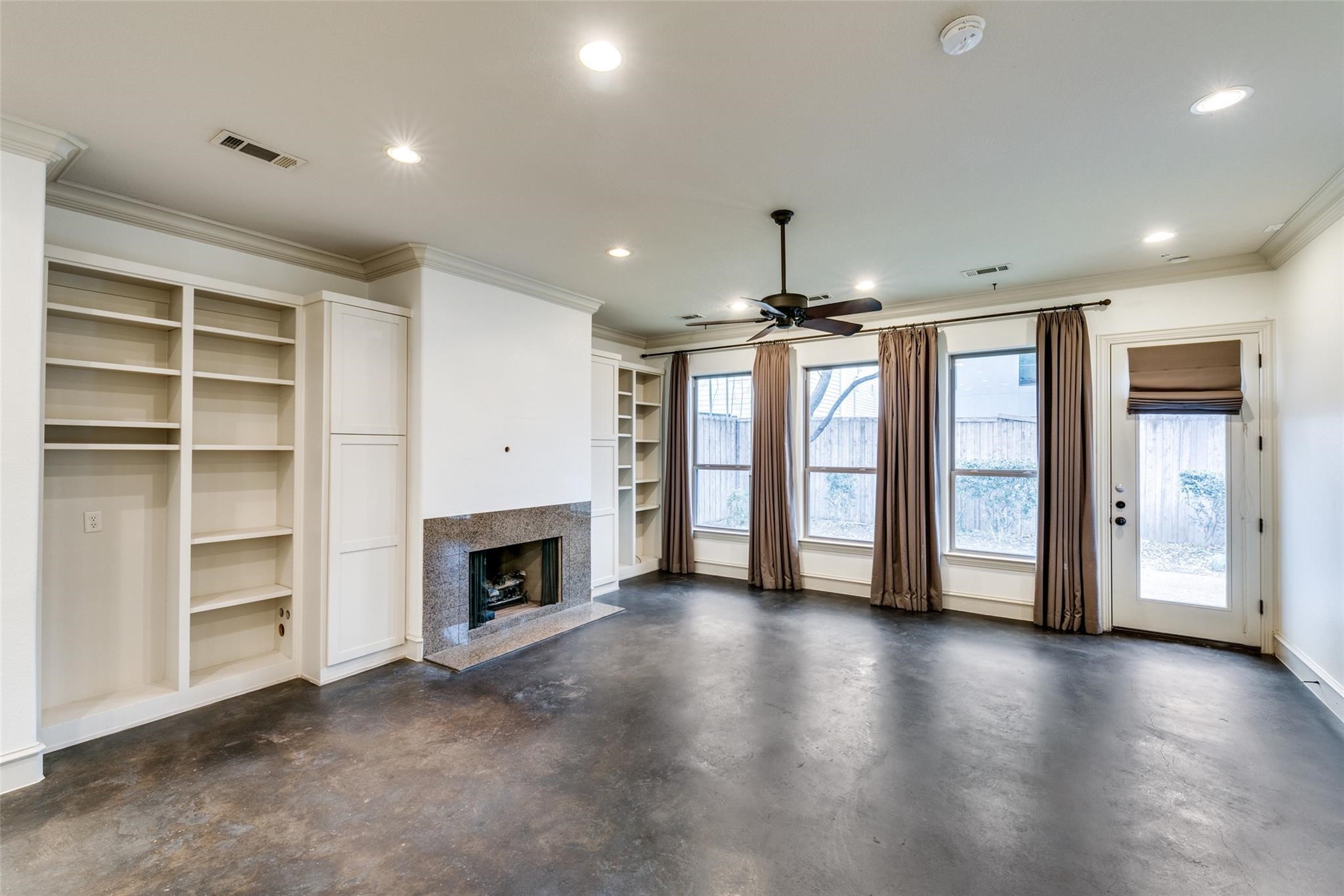 5026 Homer Street Dallas TX 75206