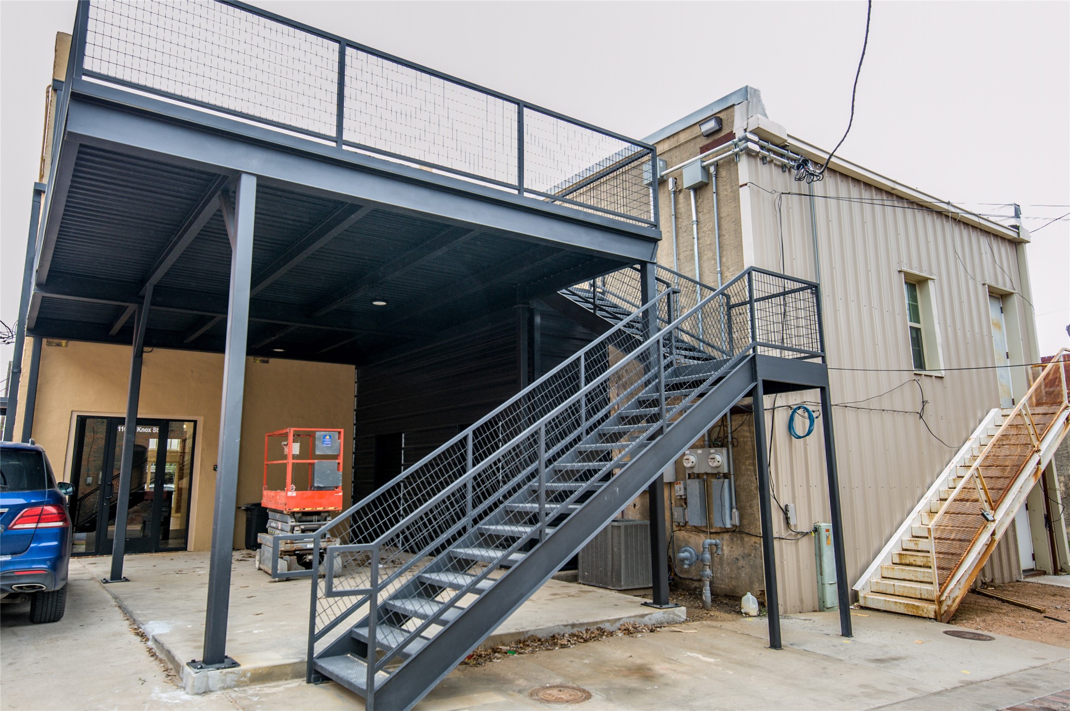 110 W Knox Street Ennis TX 75119
