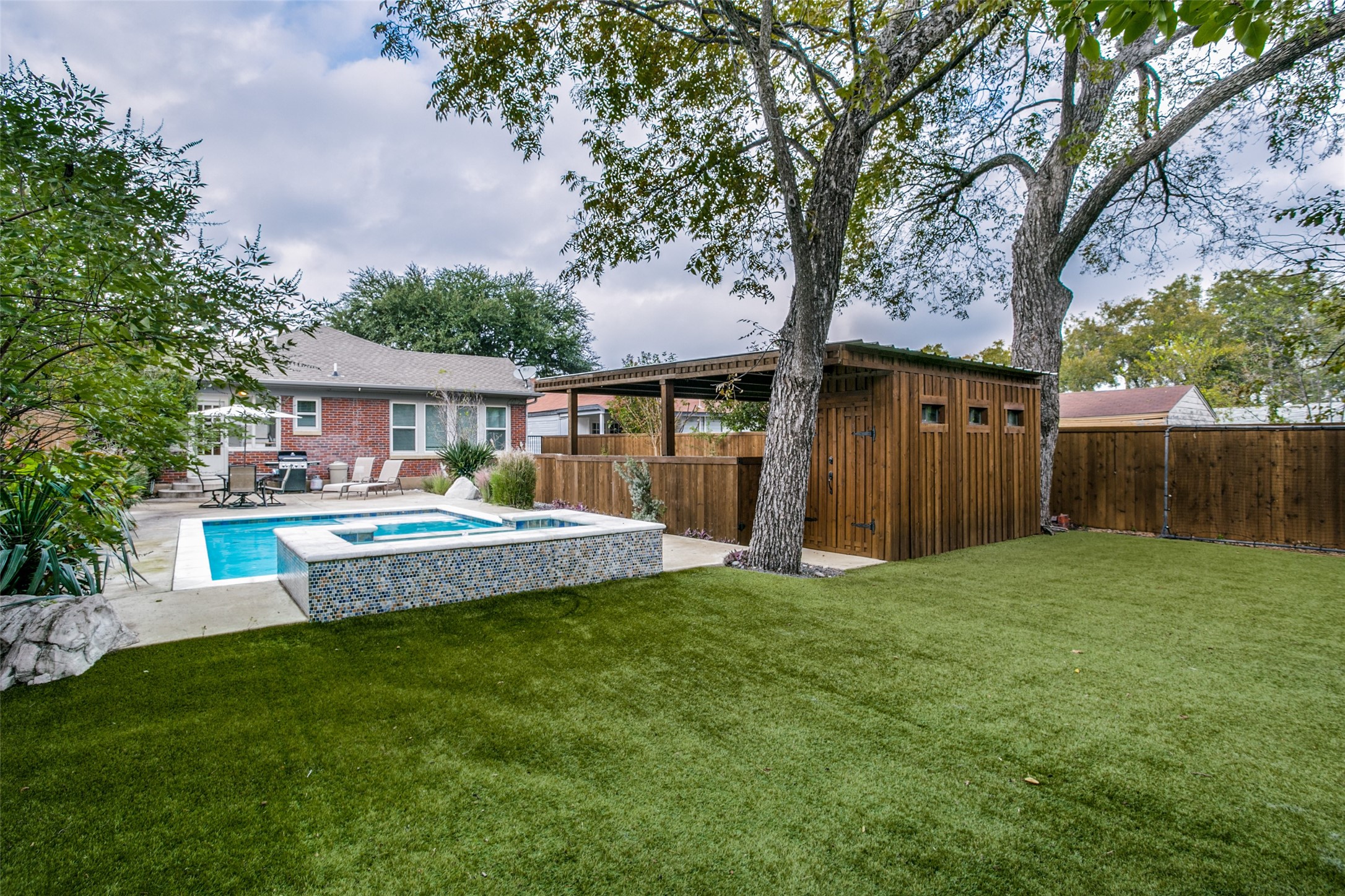 6210 Victor Street Dallas TX 75214