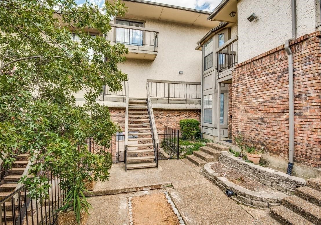 8750 Park Lane Dallas TX 75231