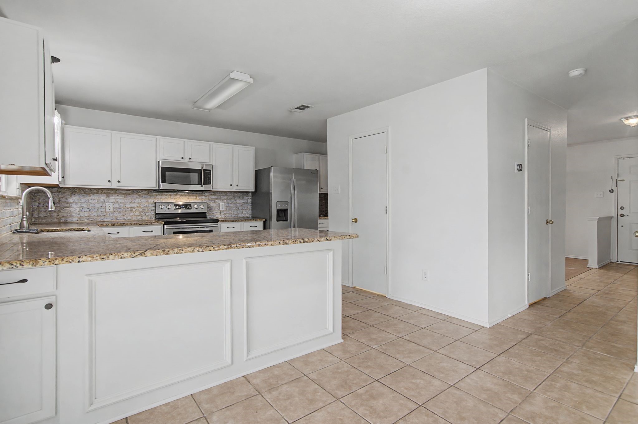 5016 Meridian Lane Fort Worth TX 76244