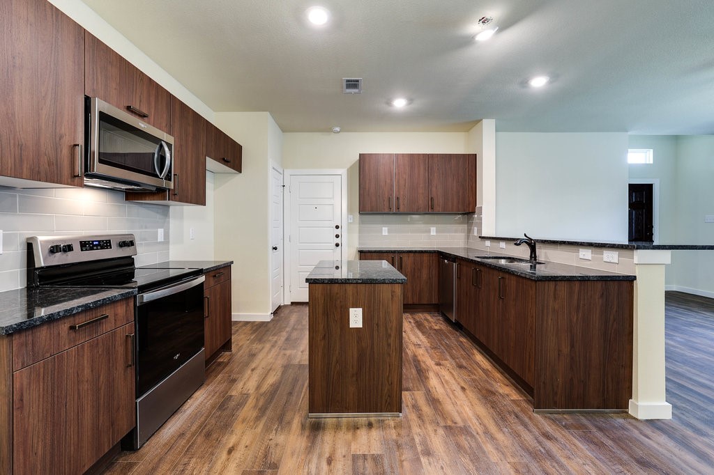 652 Blackland Drive Venus TX 76084