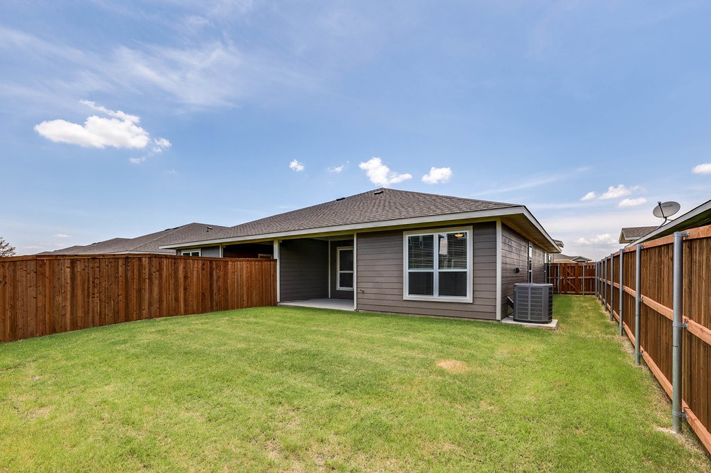 652 Blackland Drive Venus TX 76084