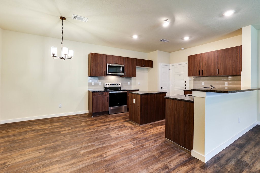 652 Blackland Drive Venus TX 76084