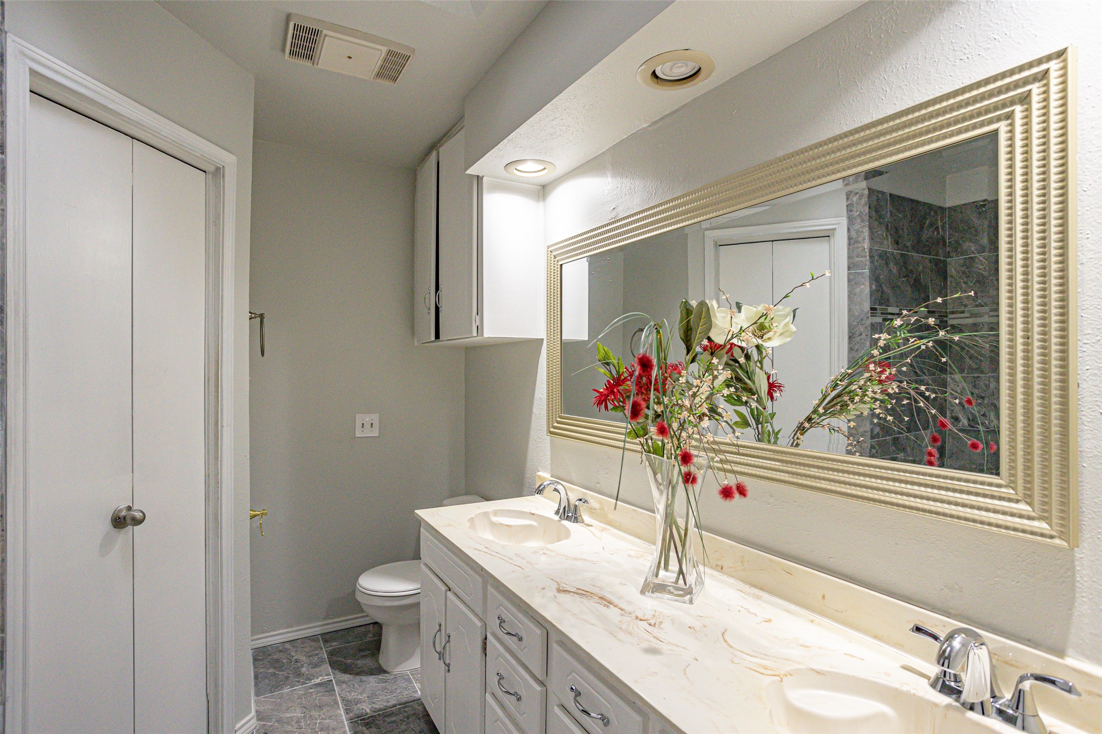 2302 Westpark Way Circle Euless TX 76040
