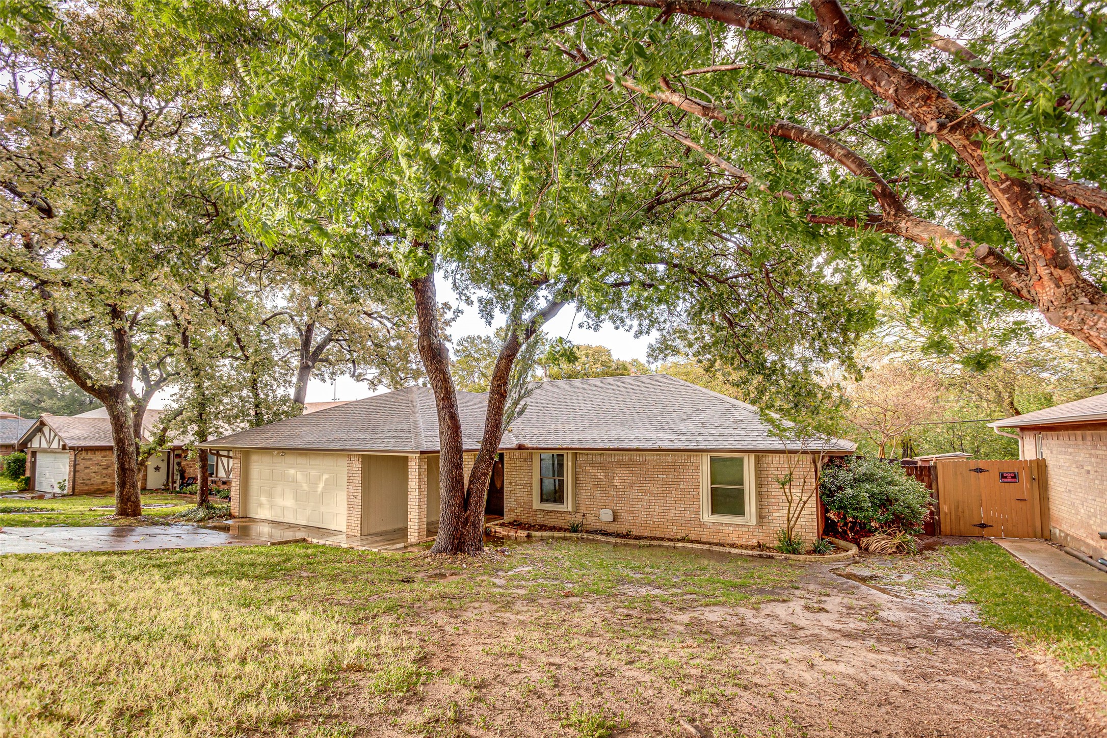 2302 Westpark Way Circle Euless TX 76040