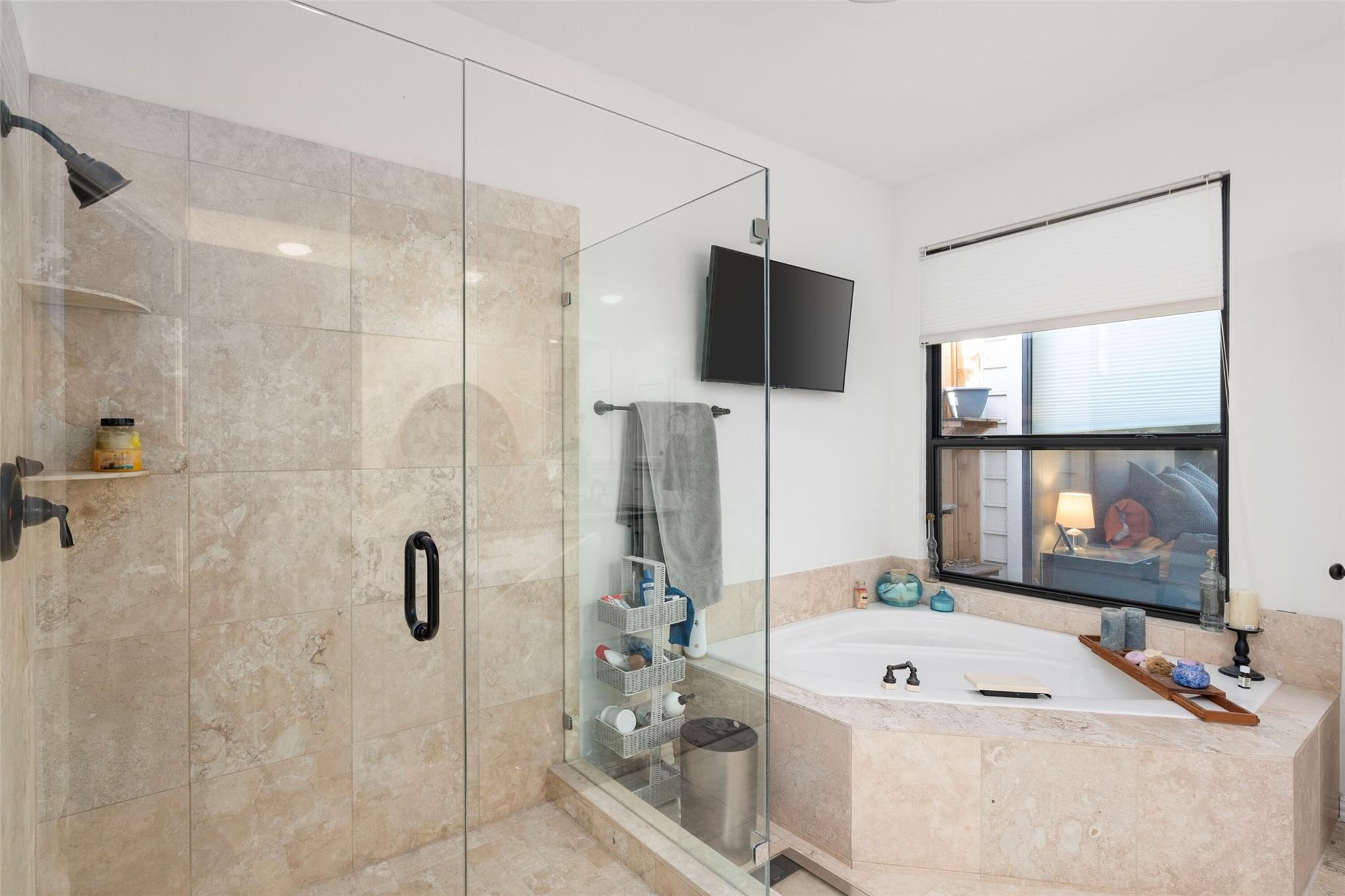 4011 Azure Lane Addison TX 75001