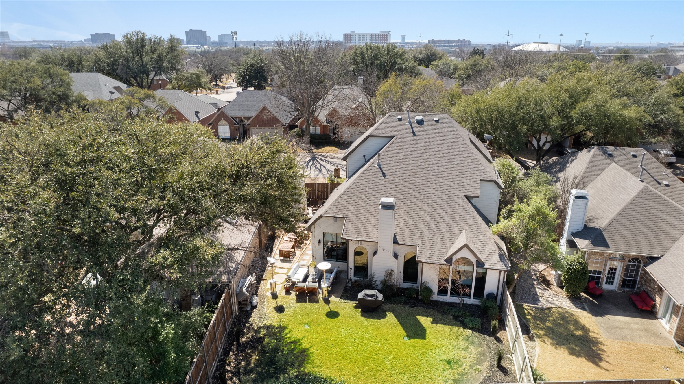 4011 Azure Lane Addison TX 75001