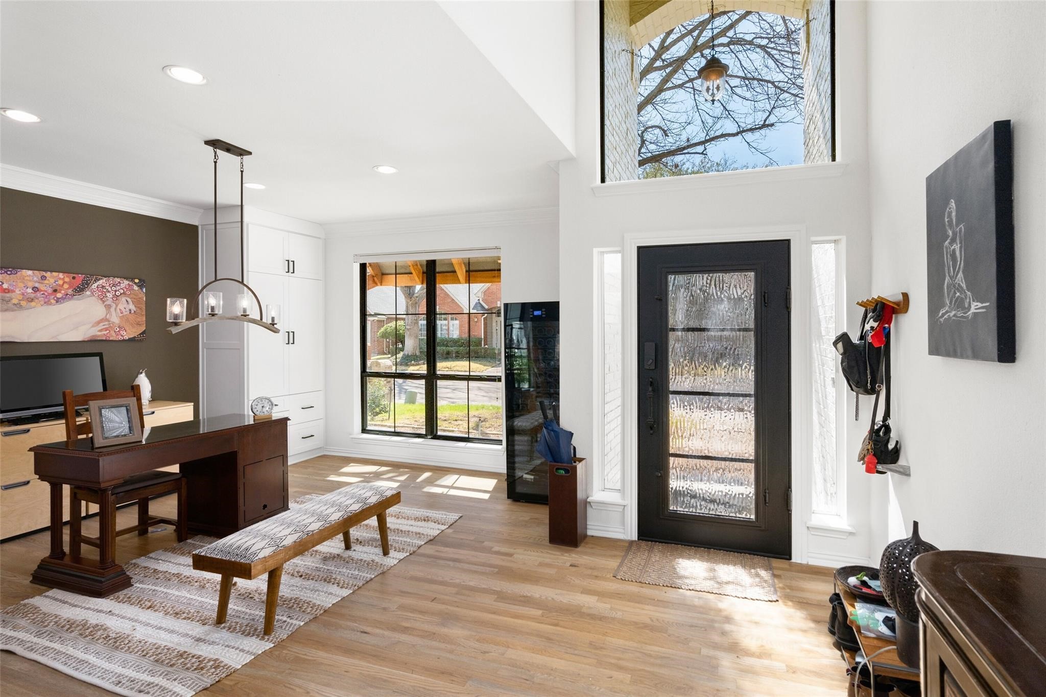 4011 Azure Lane Addison TX 75001