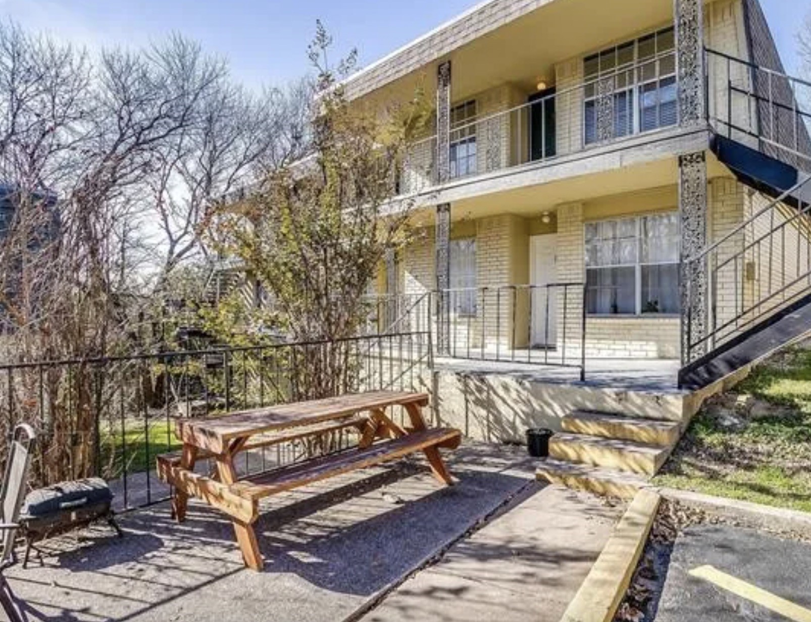5201 Curzon Avenue Fort Worth TX 76107