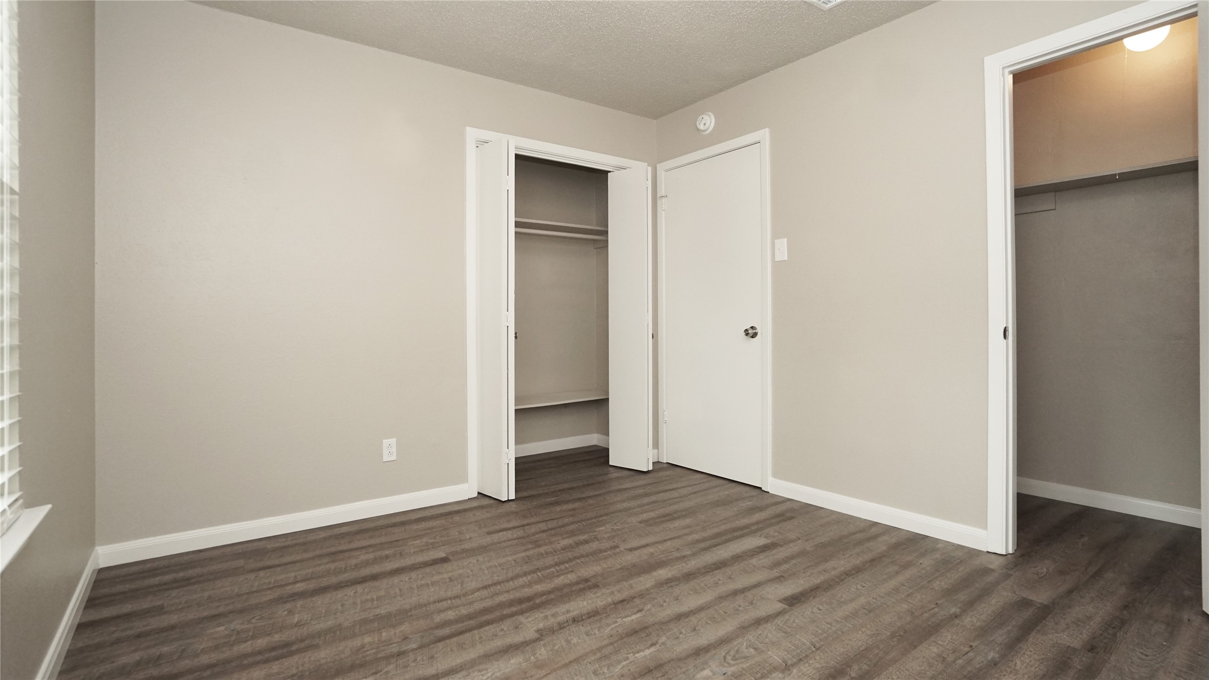 1622 Crest Park Drive Garland TX 75042
