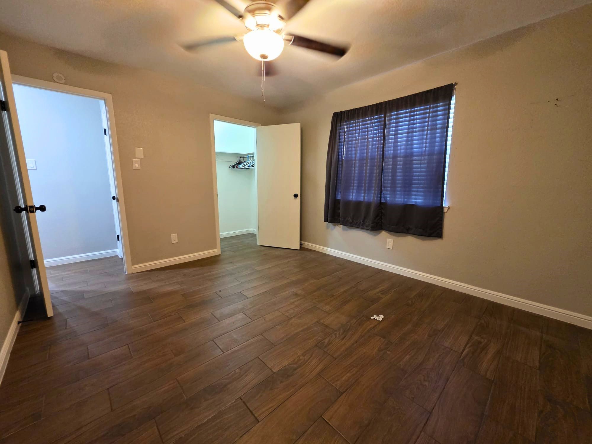 209 E Eller Avenue Crowley TX 76036