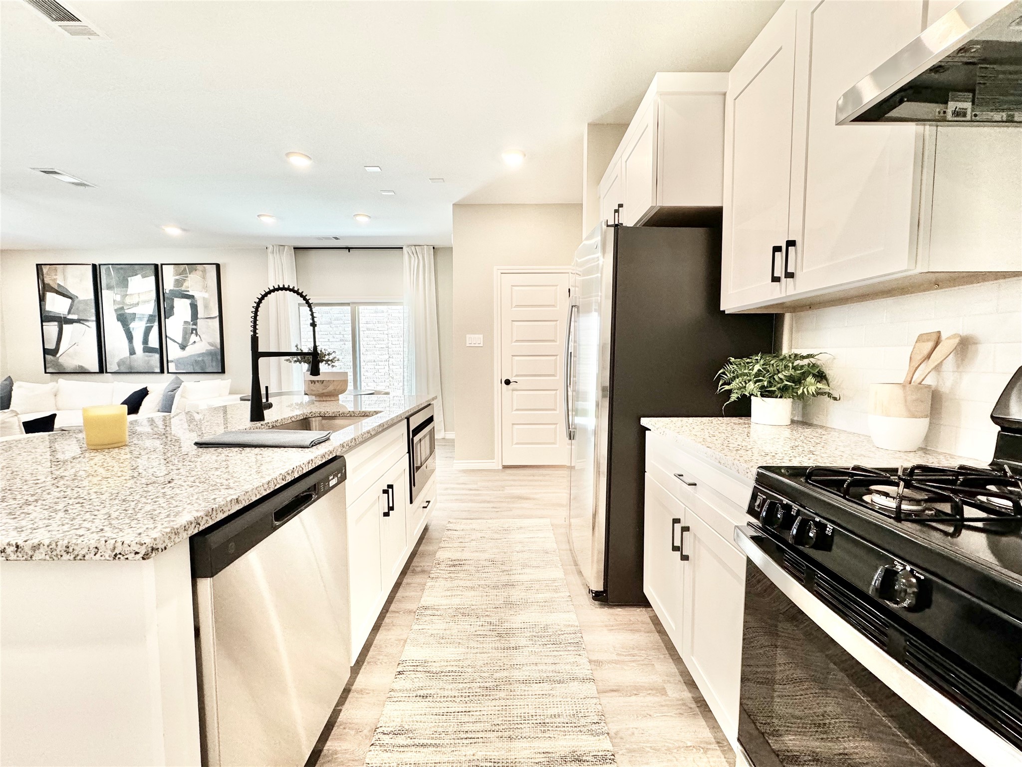 8725 Scottys Lake Lane The Colony TX 75036