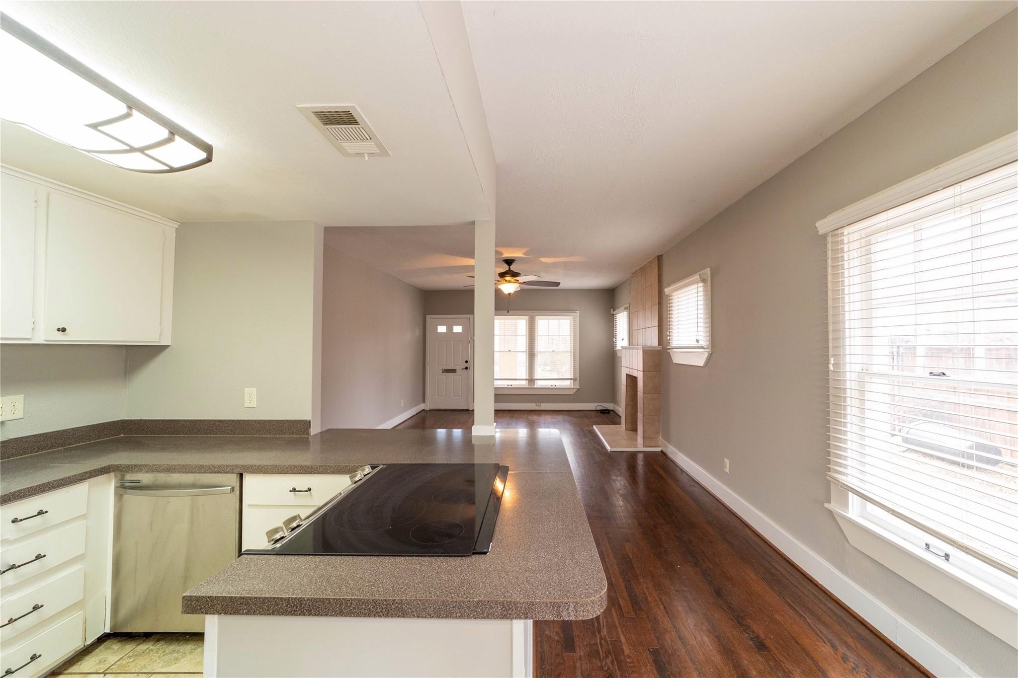 2226 W Rosedale Street S Fort Worth TX 76110