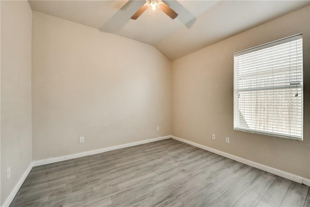 952 Bentwood Trail Grand Prairie TX 75052